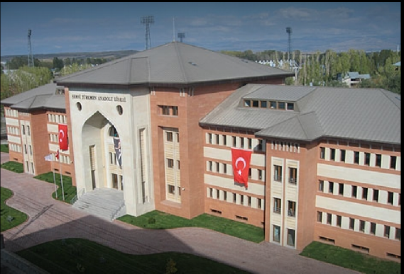 Ağrı Şemsi Türkmen Koleji