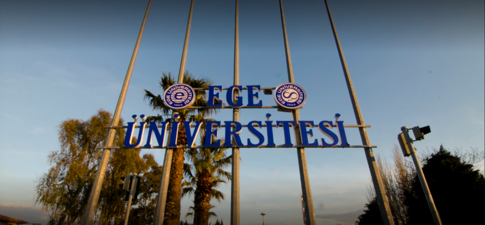 Ege  Üniversitesi